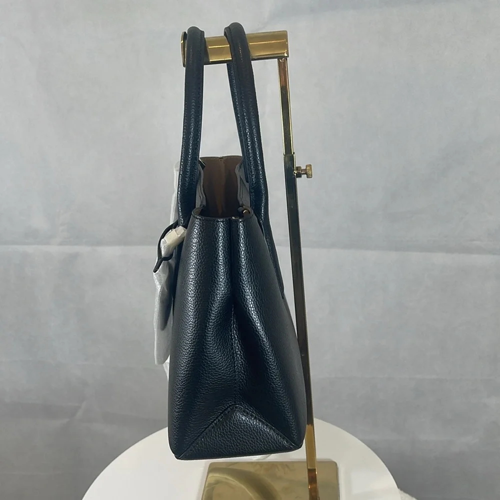 Kate spade ,NWT ,Black with Zipper close , 1 Pocket in side , shoulder Bag .tote - Picture 3 of 13